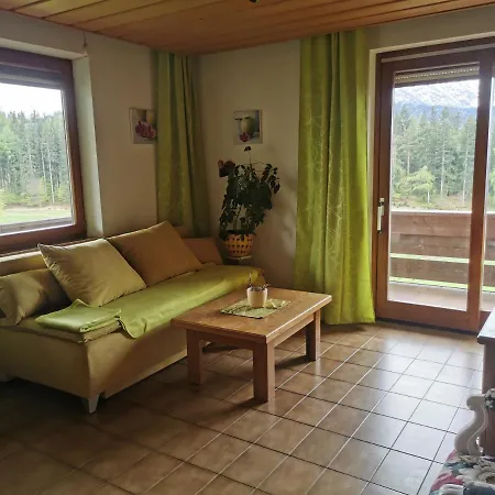 Farm stay Erlebnishof Tschabitscher *