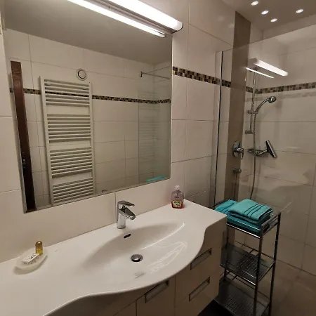 Erlebnishof Tschabitscher Weissensee