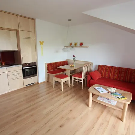 Farm stay Erlebnishof Tschabitscher Weissensee