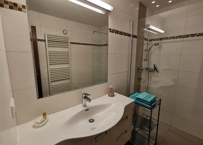 Erlebnishof Tschabitscher Weissensee